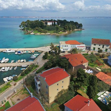 Apartmani Junto Preko Exteriér fotografie