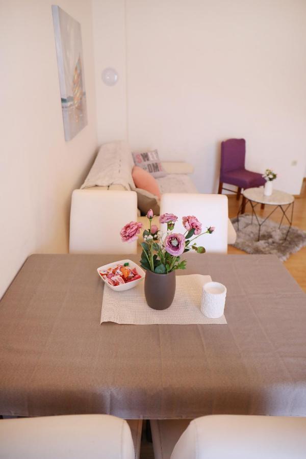 Apartmani Junto Preko Exteriér fotografie